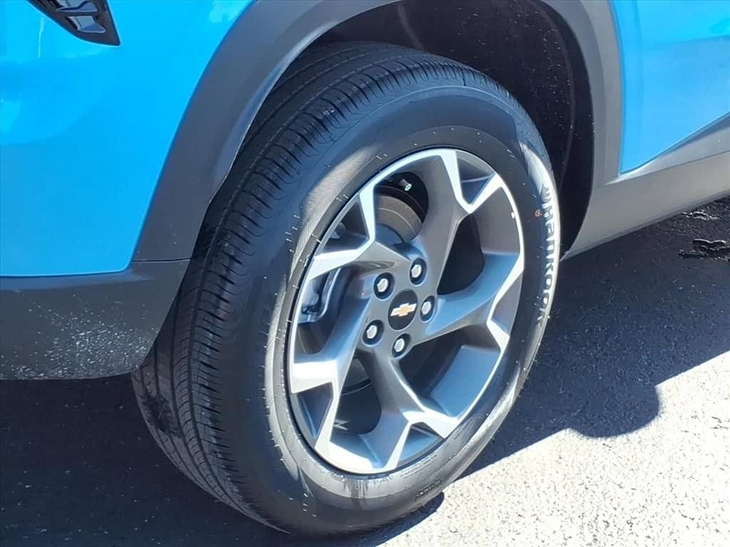 2026 Chevrolet Trax LT - Photo 6