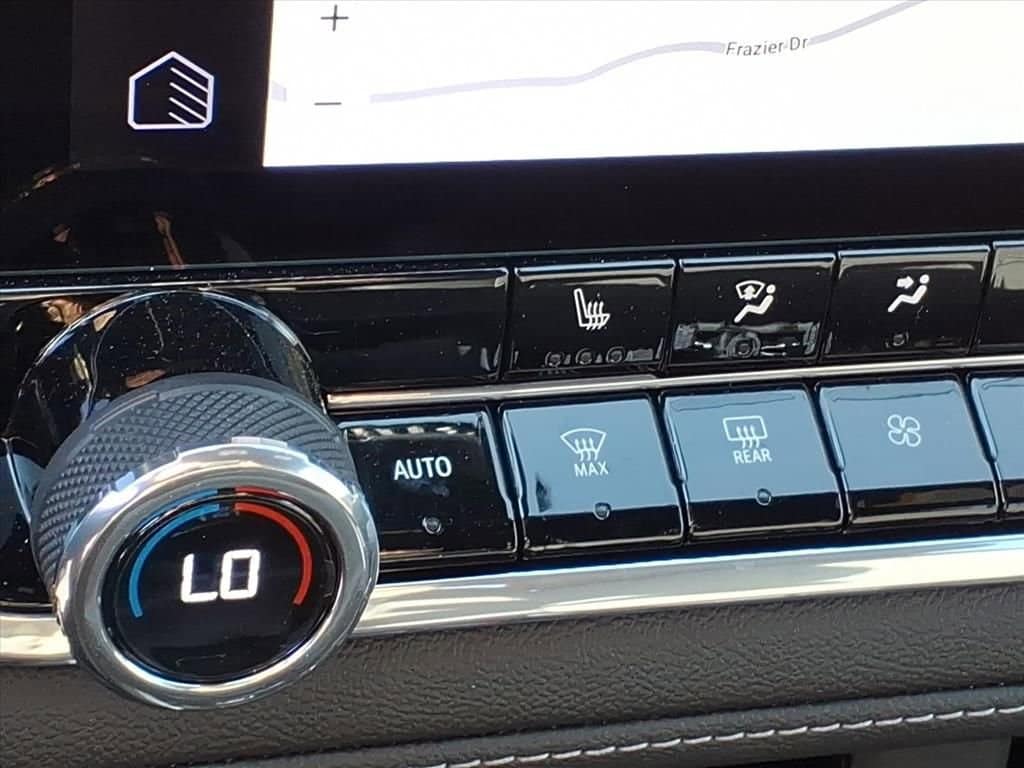 2026 Chevrolet Colorado LT - Photo 14
