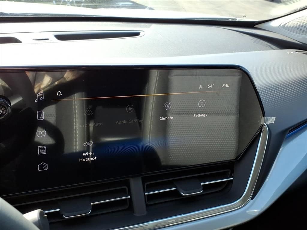 2026 Chevrolet Trax LT - Photo 10