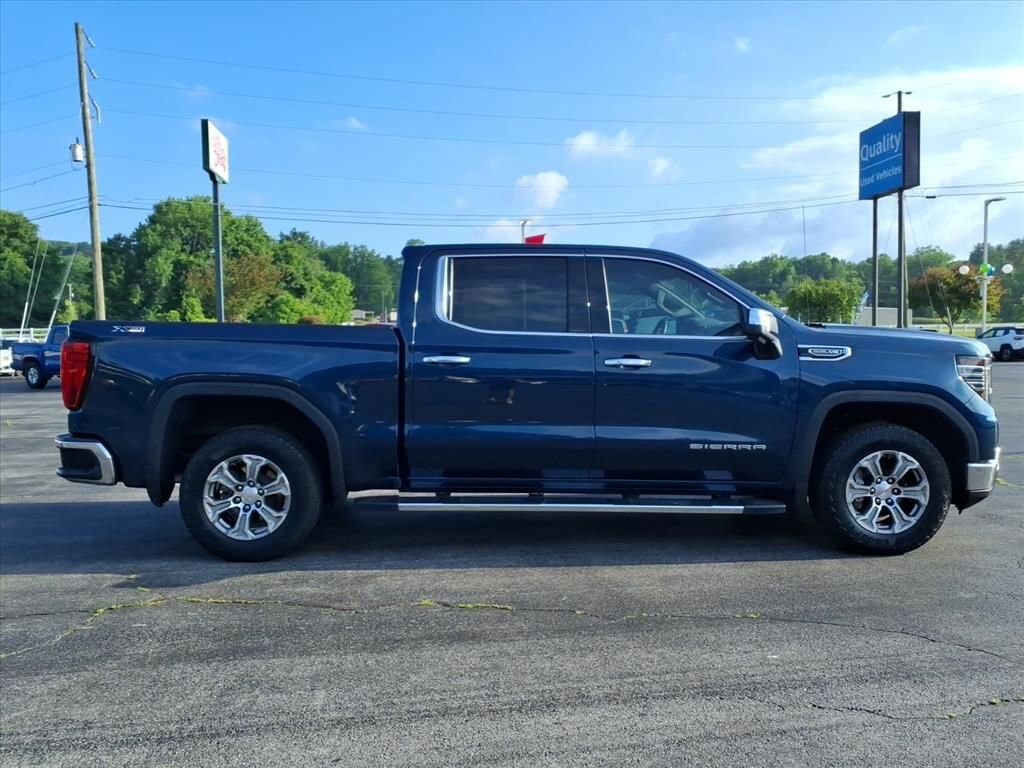 Used 2022 GMC Sierra 1500 SLT Truck Crew Cab