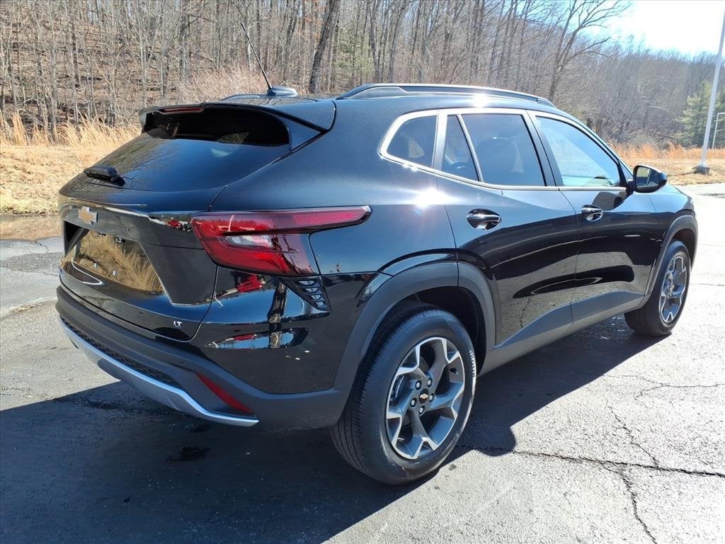 New 2026 Chevrolet Trax LT SUV