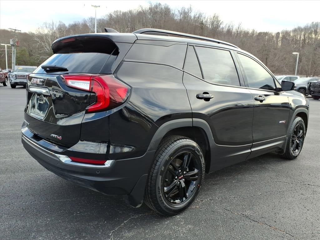 Used 2024 GMC Terrain AT4 SUV