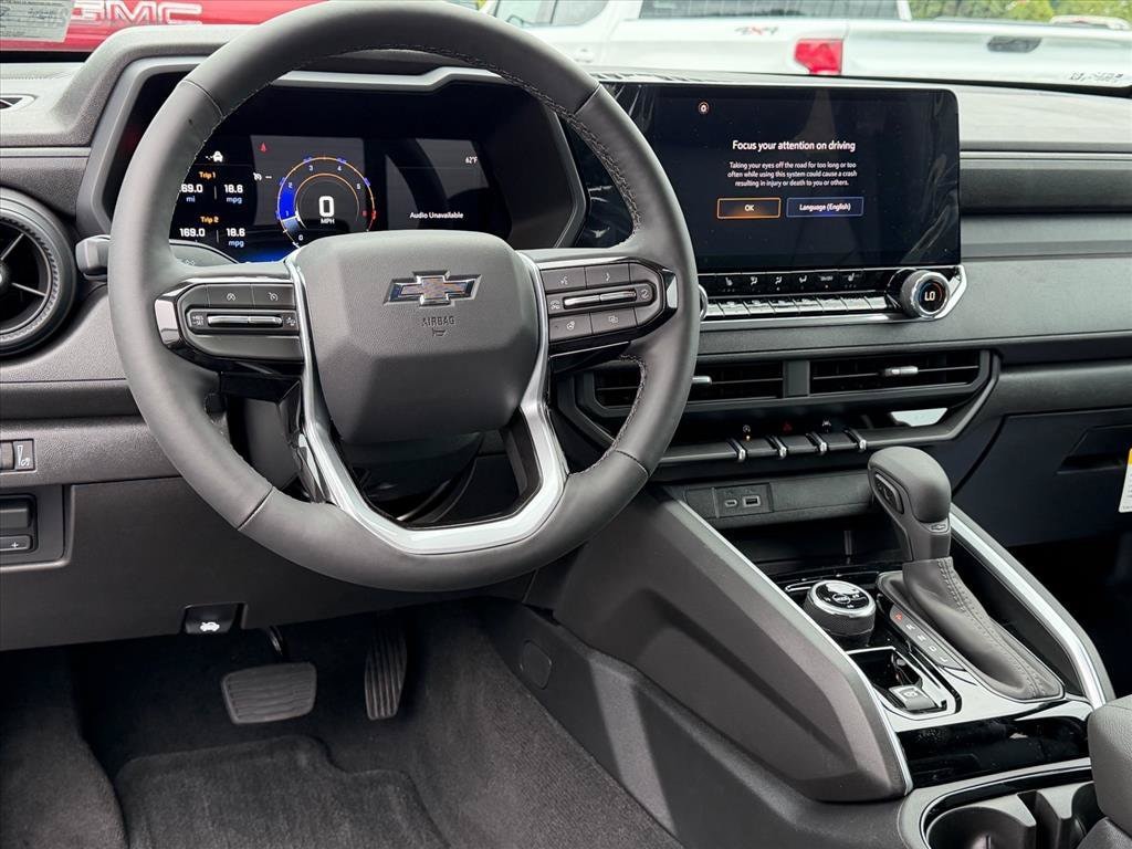 2026 Chevrolet Colorado Trail Boss - Photo 4