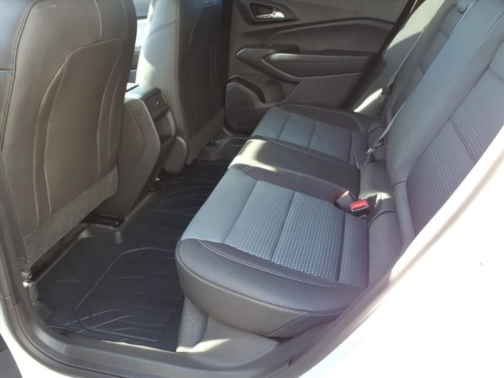 2026 Chevrolet Trax LT - Photo 8