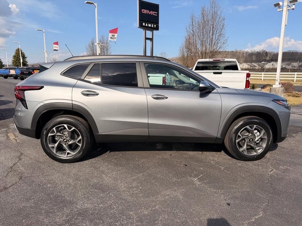 New 2026 Chevrolet Trax LT SUV