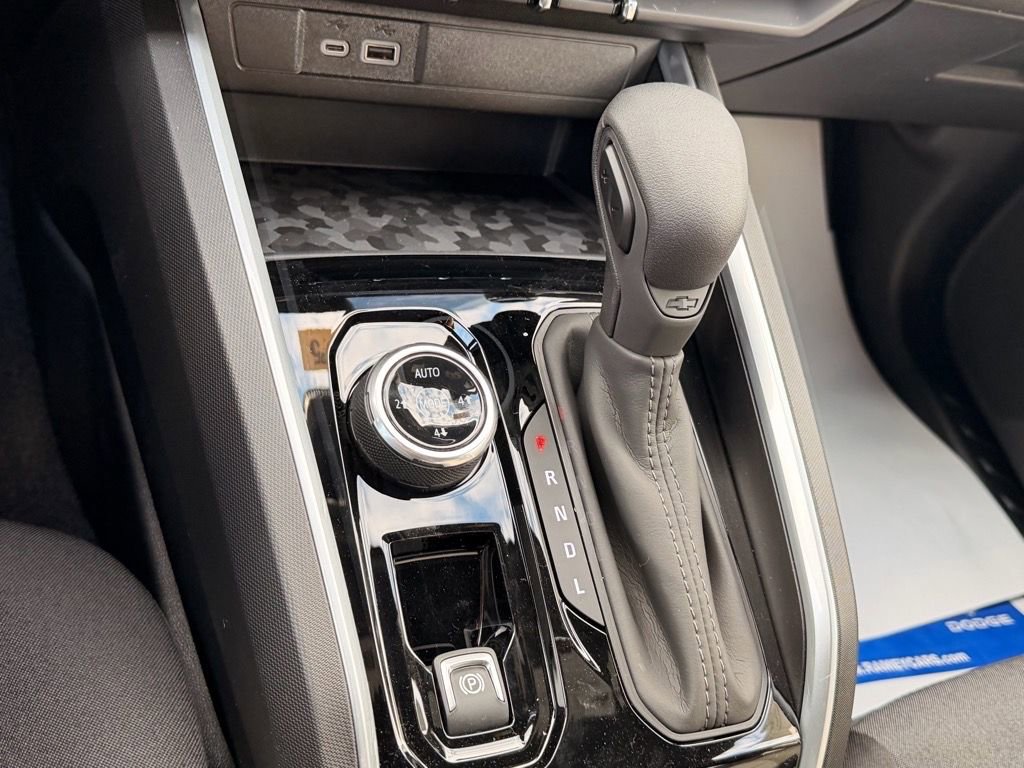 2026 Chevrolet Colorado Trail Boss - Photo 14
