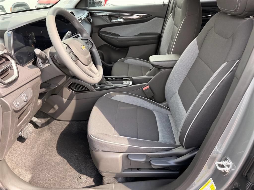 2026 Chevrolet Trailblazer LS - Photo 7