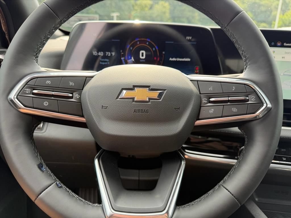 2027 Chevrolet Equinox LT - Photo 8