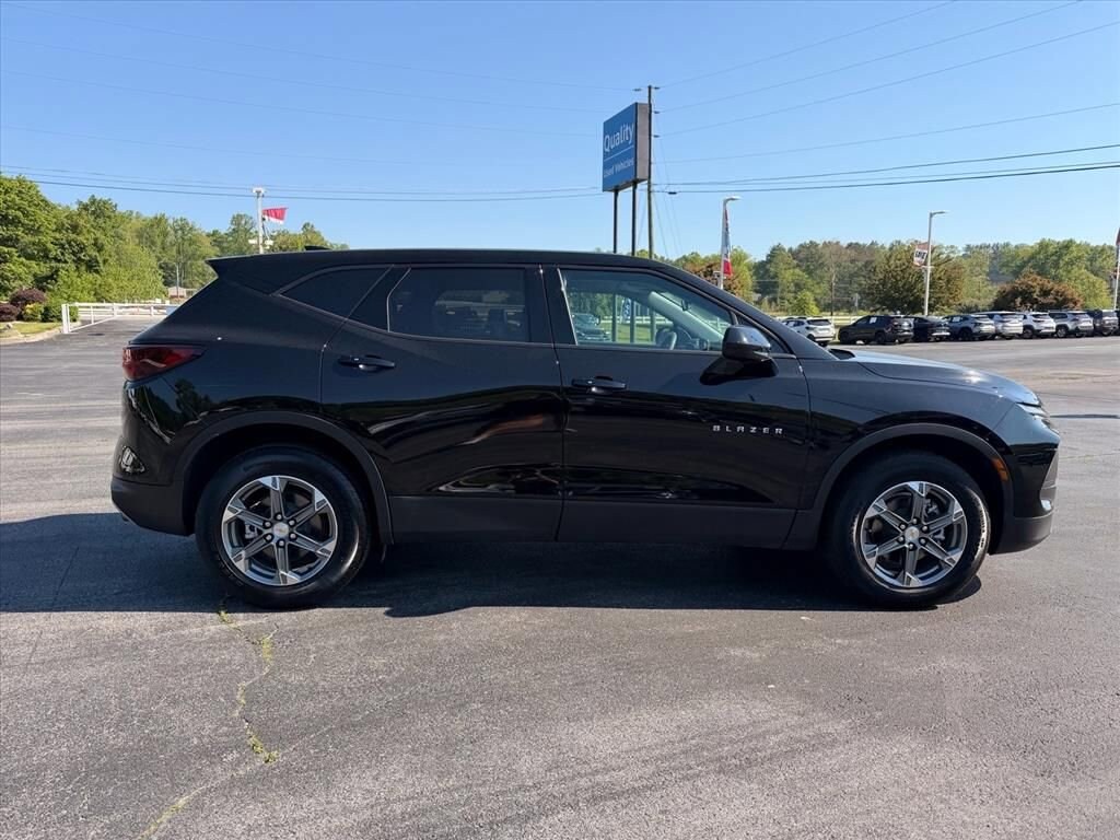 Used 2025 Chevrolet Blazer 2LT SUV
