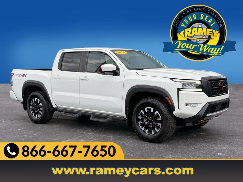 2024 Nissan Frontier PRO-4X's photo