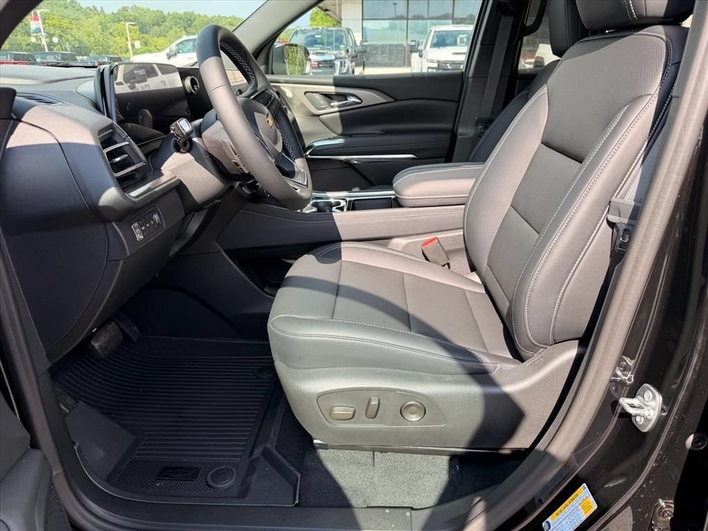 New 2026 Chevrolet Traverse LT SUV