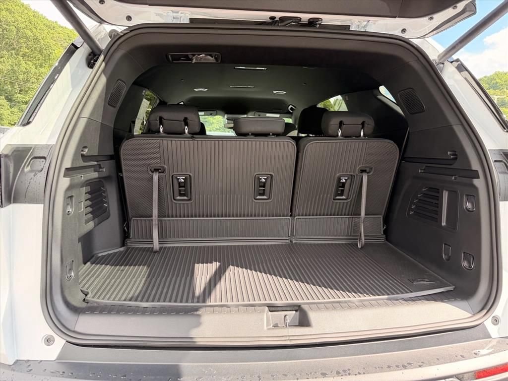 2026 Chevrolet Traverse LT - Photo 20