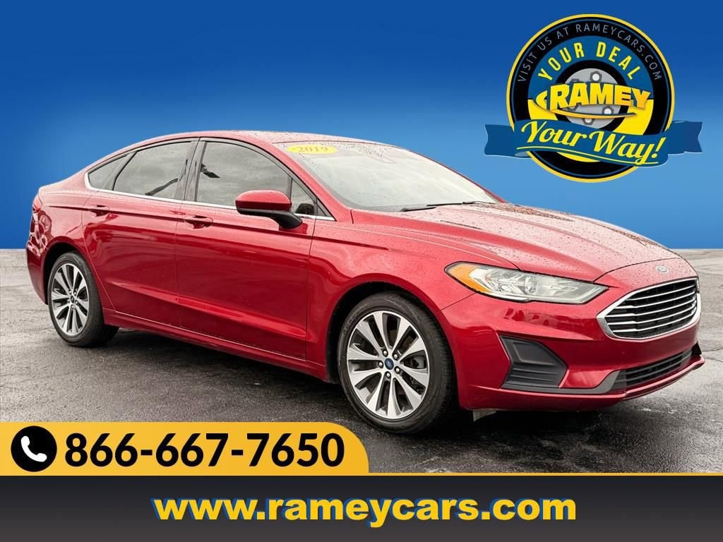 2019 Ford Fusion SE AWD's photo