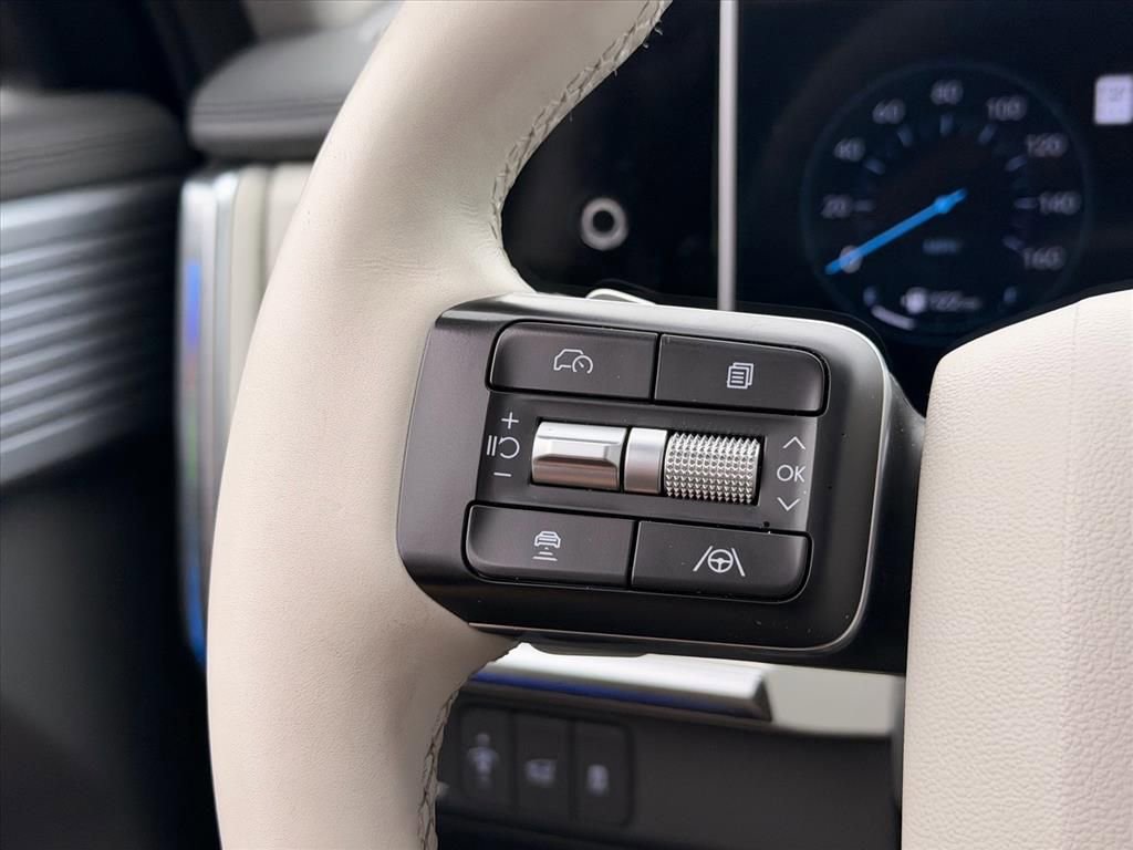 2024 Hyundai Santa Fe Limited - Photo 17