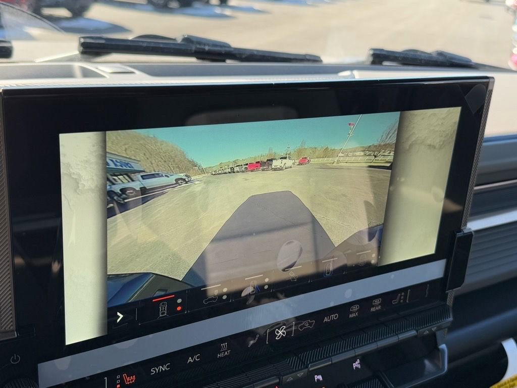 2025 GMC HUMMER EV 2X - Photo 19