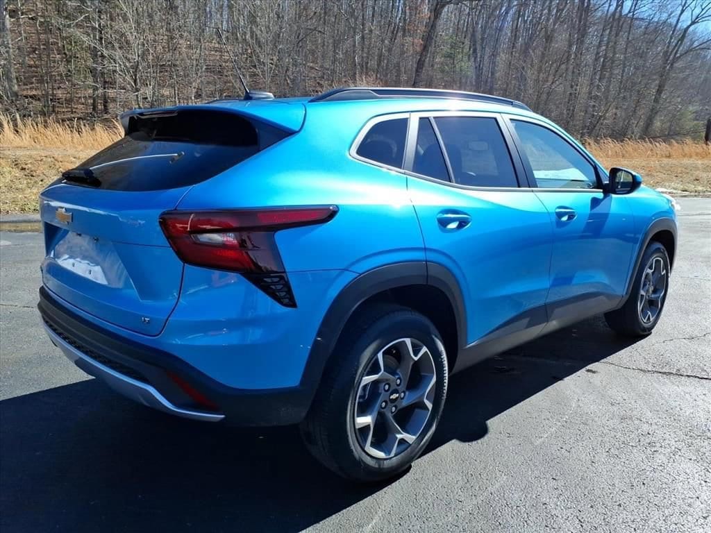 New 2026 Chevrolet Trax LT SUV