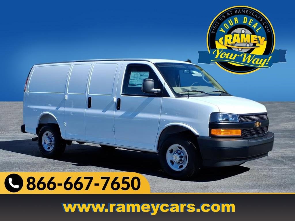 2025 Chevrolet Express Cargo Work Van's photo