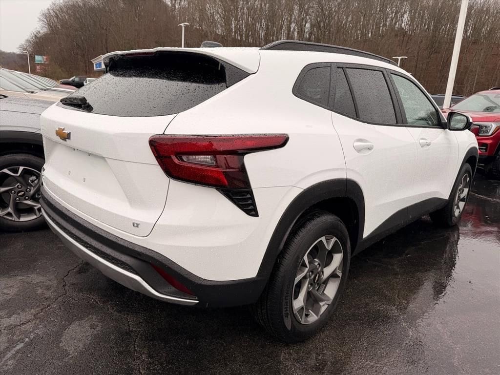 New 2026 Chevrolet Trax LT SUV