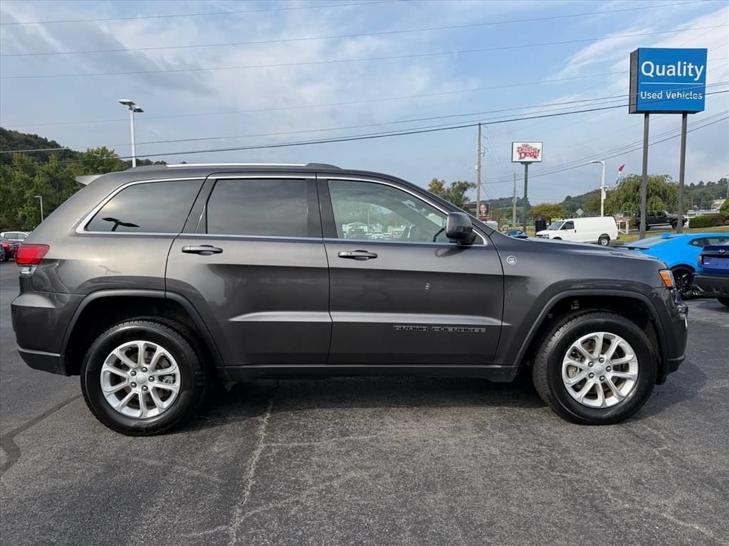Used 2021 Jeep Grand Cherokee Laredo E SUV
