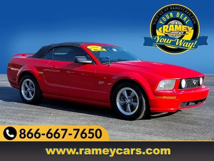 2006 Ford Mustang GT Deluxe Convertible