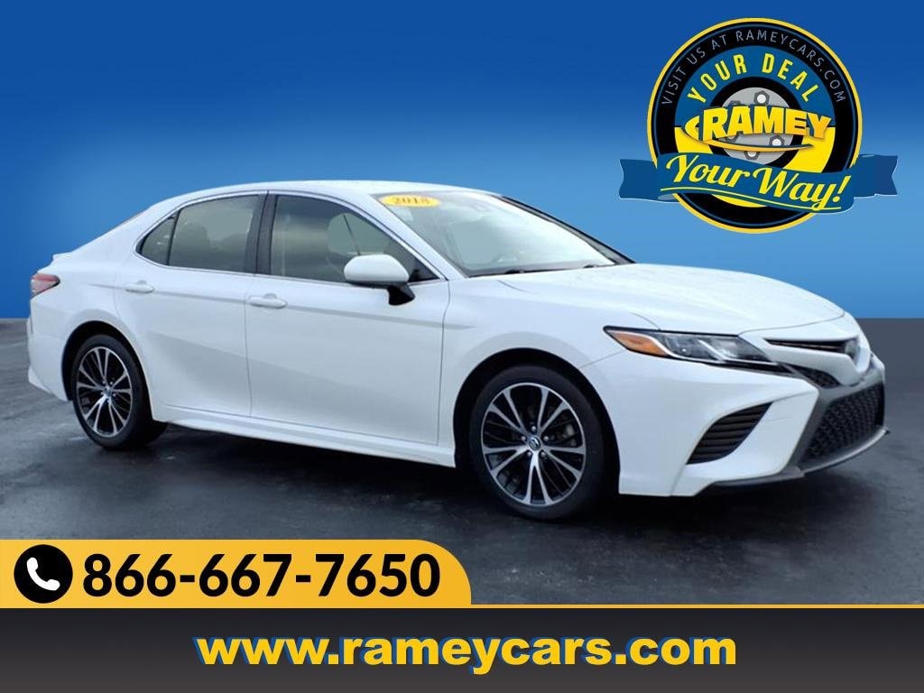 2018 Toyota Camry SE