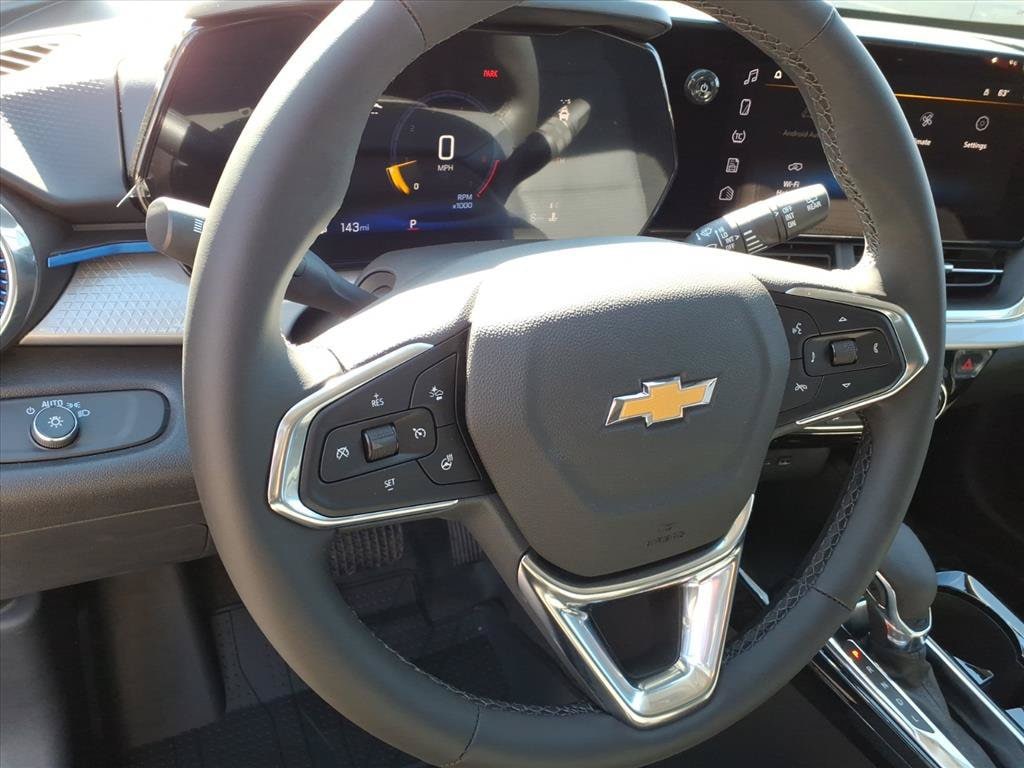 2026 Chevrolet Trax LT - Photo 9