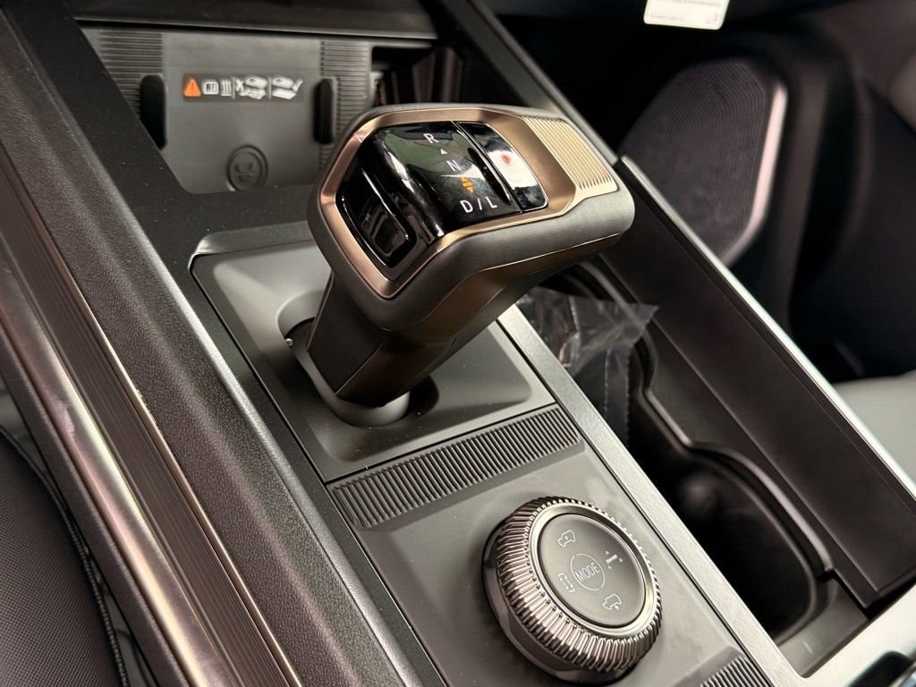 2025 GMC HUMMER EV 2X - Photo 16