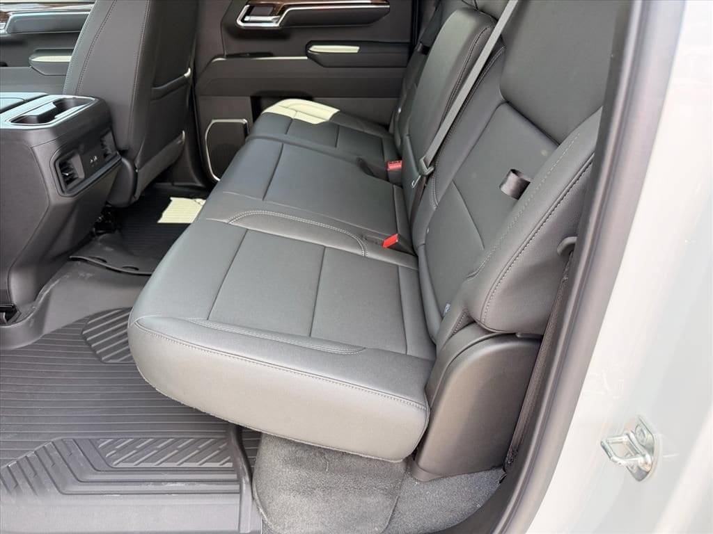 2026 Chevrolet Silverado 1500 LT Trail Boss - Photo 8