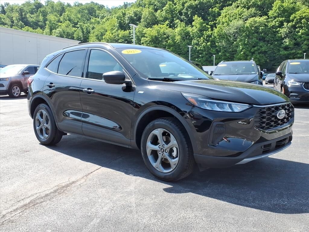 Used 2025 Ford Escape ST-Line SUV