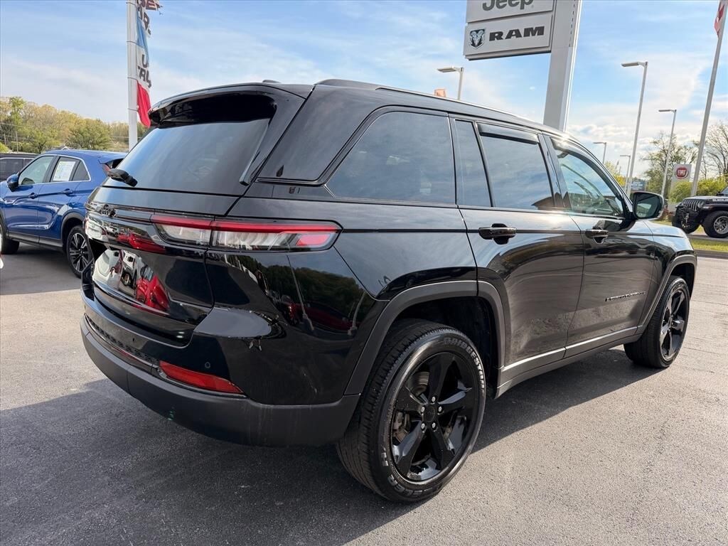 Used 2024 Jeep Grand Cherokee Altitude X SUV