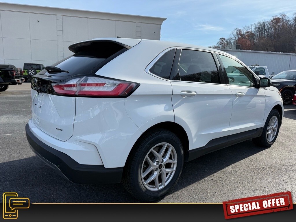 Used 2024 Ford Edge SEL SUV