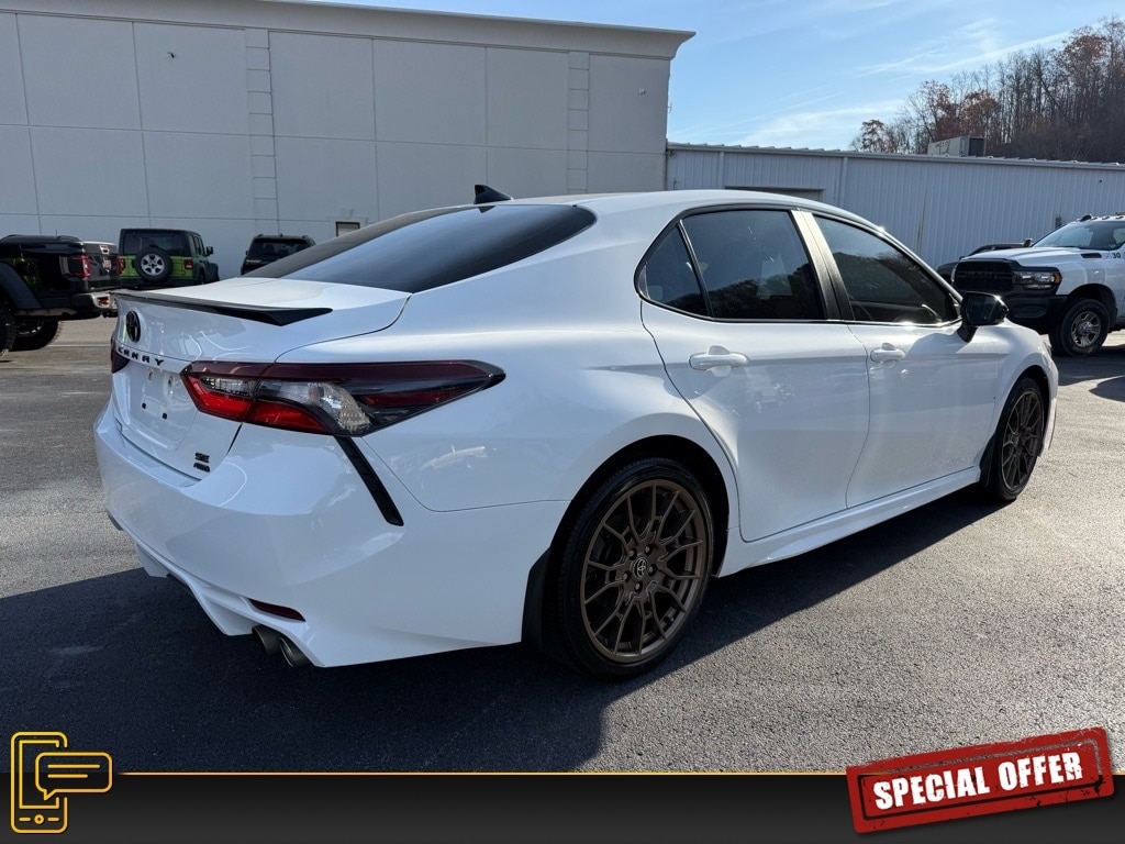 Used 2023 Toyota Camry SE Sedan