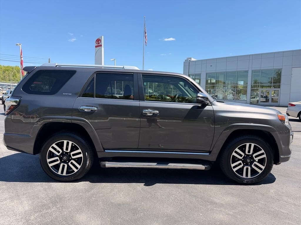 Used 2022 Toyota 4Runner Limited SUV