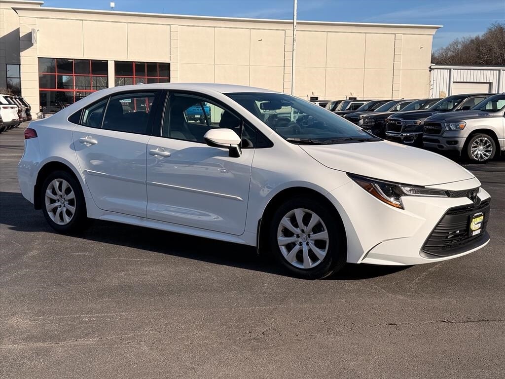 Used 2024 Toyota Corolla LE Sedan