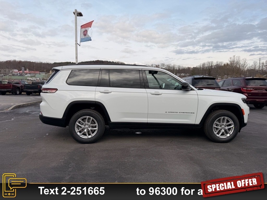 New 2025 Jeep Grand Cherokee L Laredo SUV