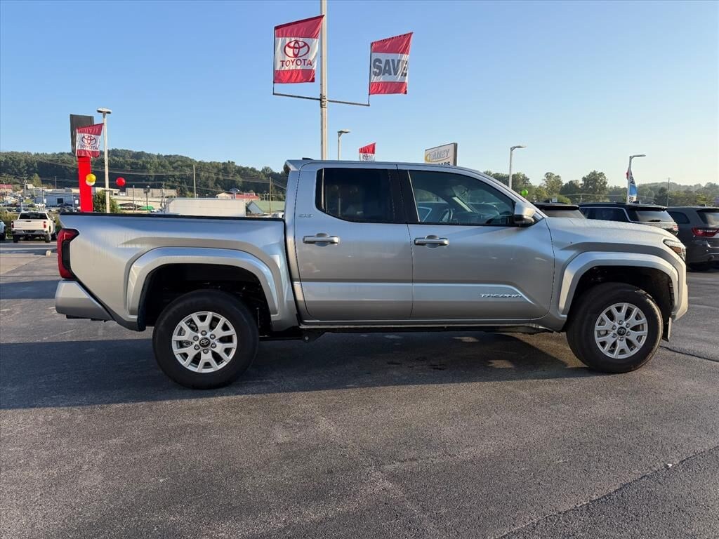 Used 2026 Toyota Tacoma SR5 Truck