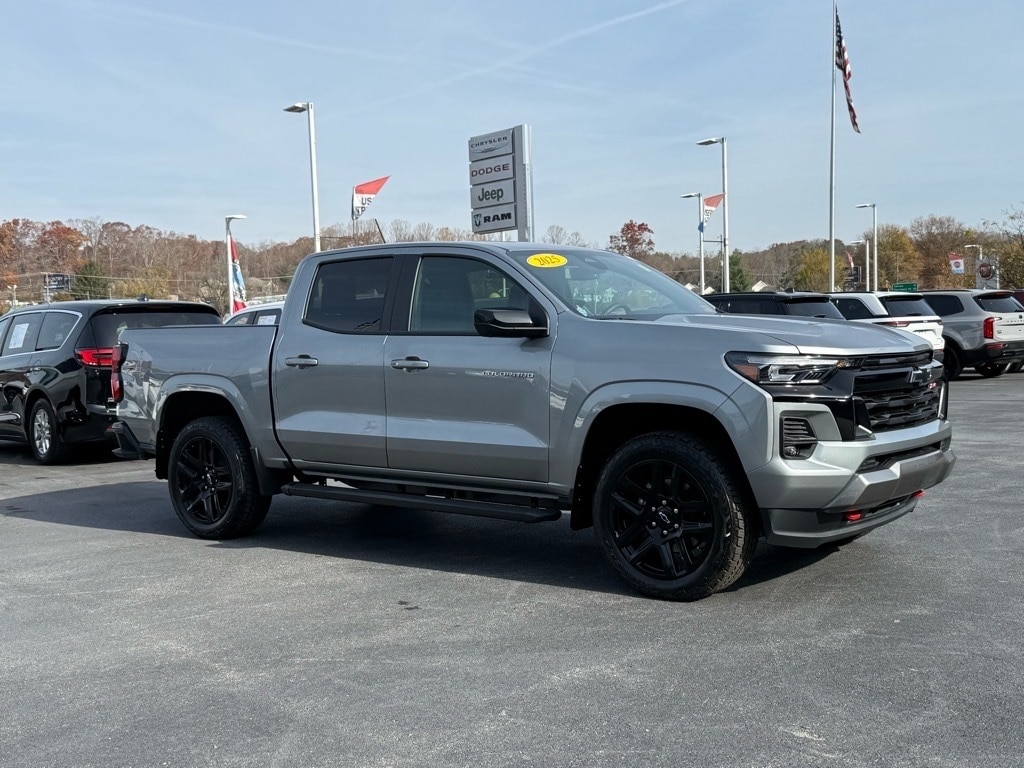 Used 2025 Chevrolet Colorado Z71 Truck