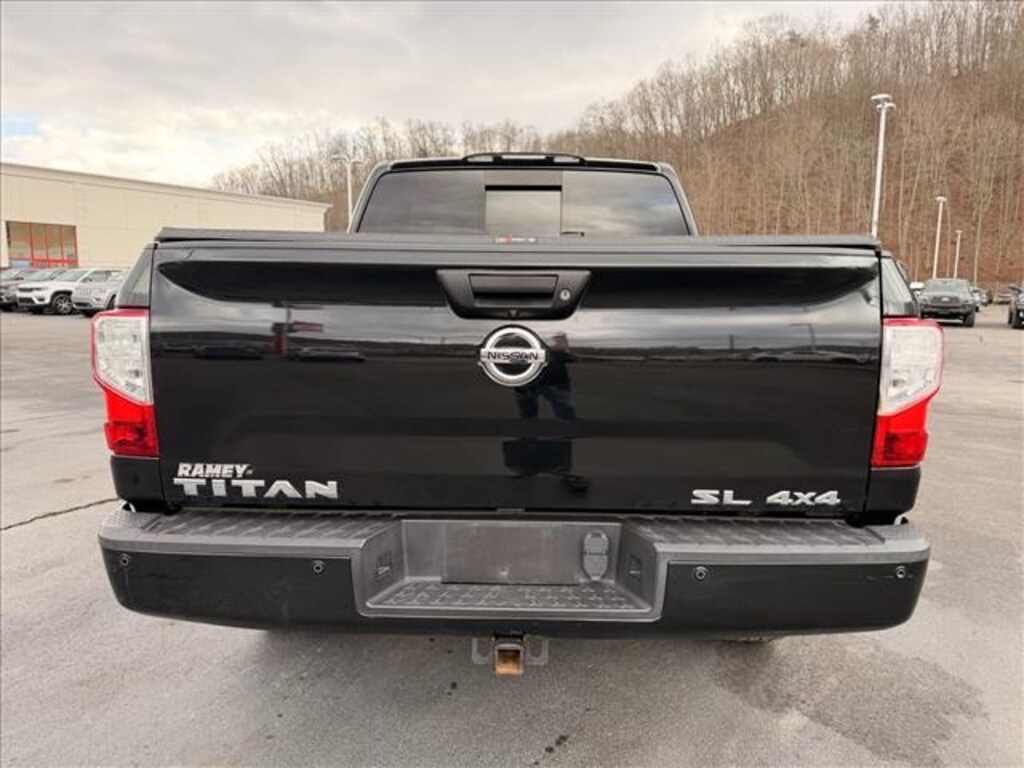 Used 2018 Nissan Titan SV Truck