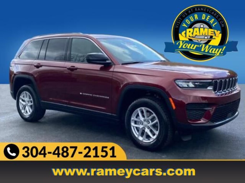 New 2024 Jeep Grand Cherokee Laredo SUV
