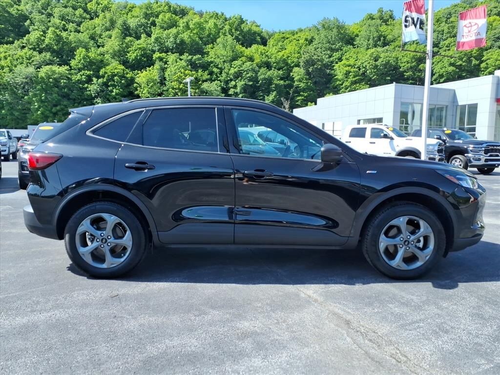 Used 2025 Ford Escape ST-Line SUV