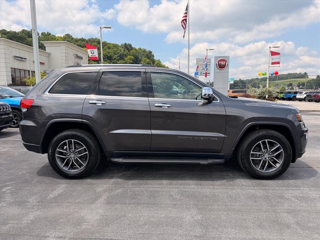 Used 2017 Jeep Grand Cherokee Limited SUV