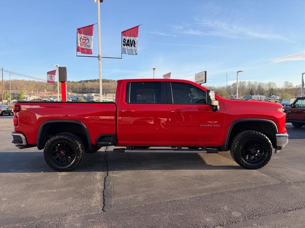 Used 2024 Chevrolet Silverado 2500HD LT Truck