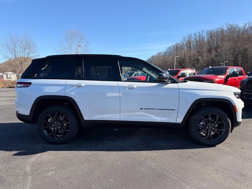 New 2025 Jeep Grand Cherokee Limited SUV
