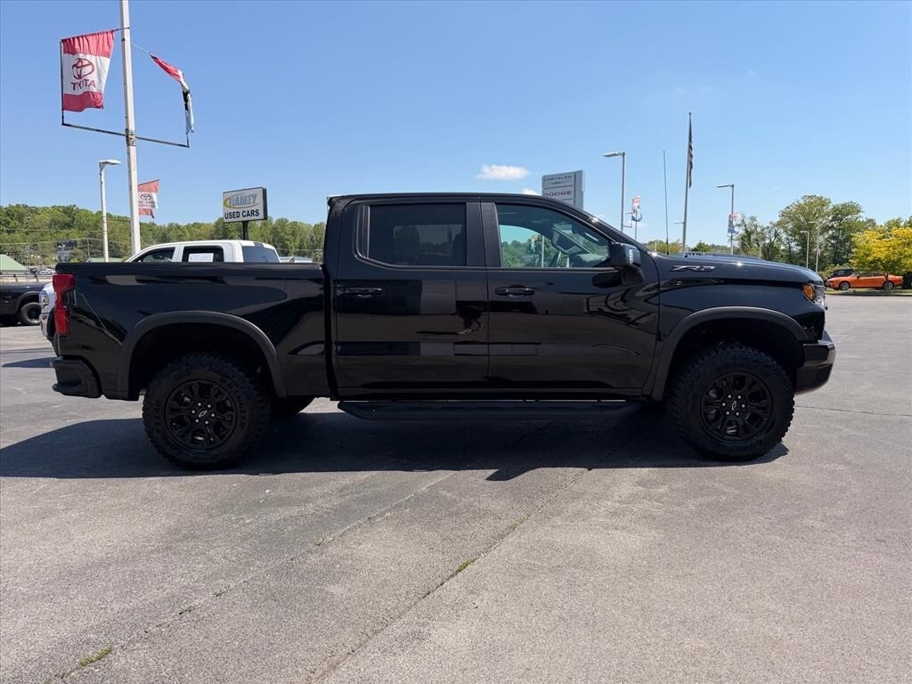 Used 2025 Chevrolet Silverado 1500 ZR2 Truck