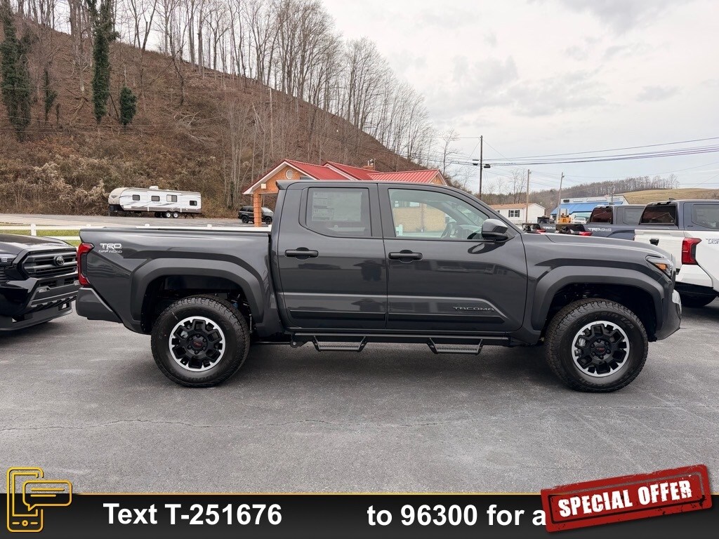 New 2025 Toyota Tacoma Truck Double Cab