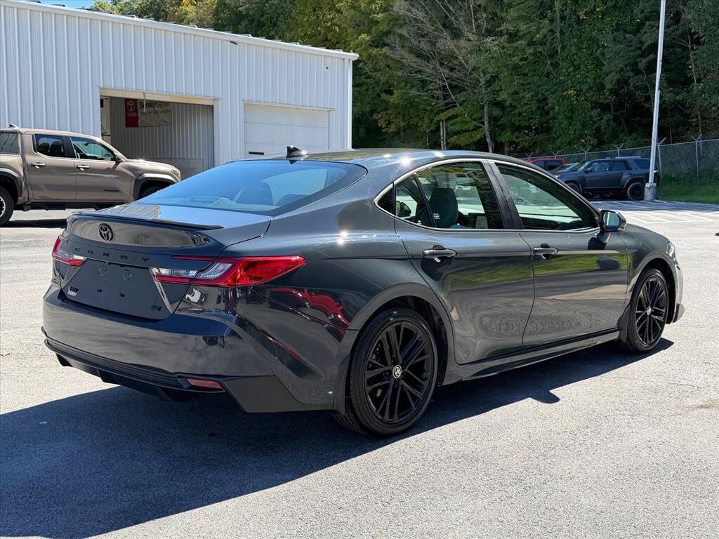 Used 2025 Toyota Camry SE Sedan
