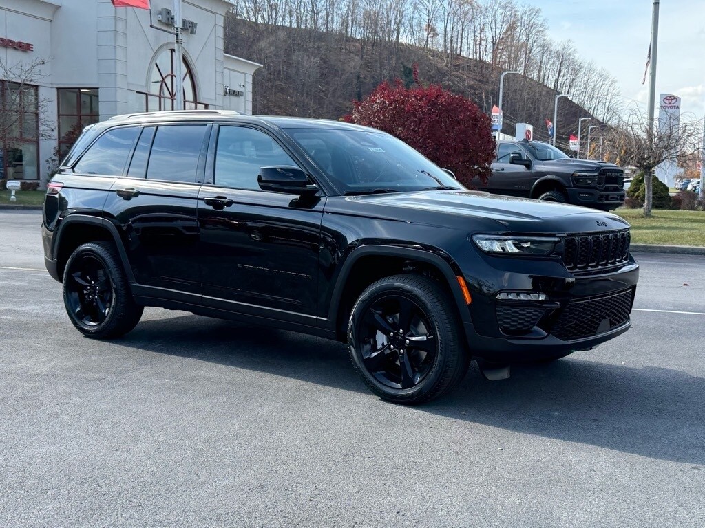 New 2025 Jeep Grand Cherokee Limited SUV