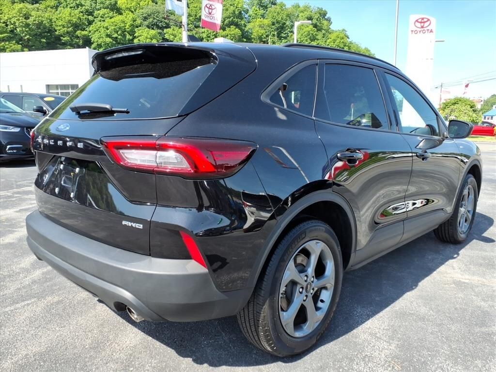 Used 2025 Ford Escape ST-Line SUV