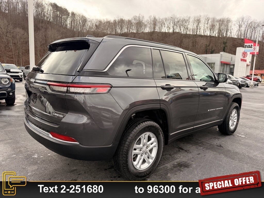 New 2025 Jeep Grand Cherokee Laredo SUV