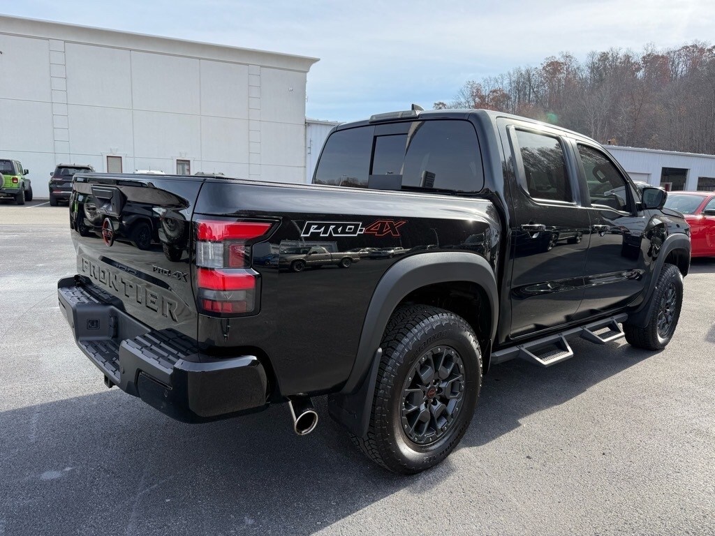 Used 2023 Nissan Frontier PRO-4X Truck
